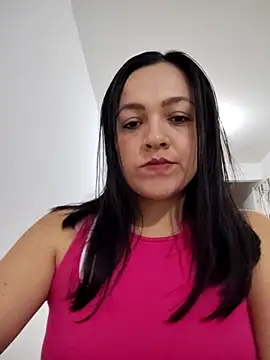 LindaSalo33 online show from October 19, 2025, 2:36 am