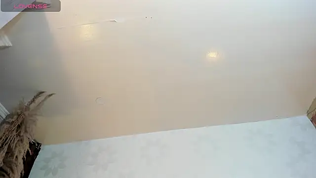 Snapshot of alana_madison10 chatting on November 6, 2025, 4:05 am alana madison10 online show from November 6, 2025, 4:05 am