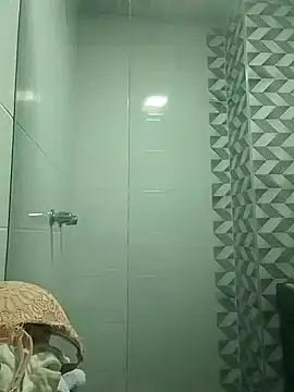 channel brooks online show from December 3, 2025, 1:32 pm