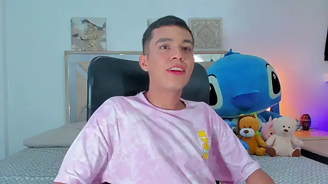 Boy sexy70 online show from October 1, 2025, 8:13 pm