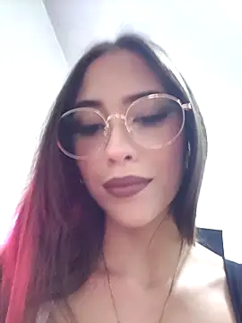 fanyabbey online show from October 15, 2025, 5:06 am