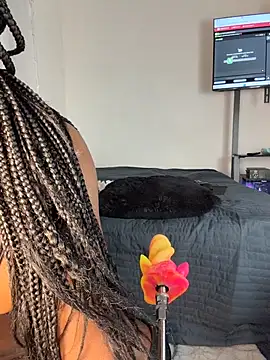 MerliaSsomer online show from April 17, 2026, 12:30 pm