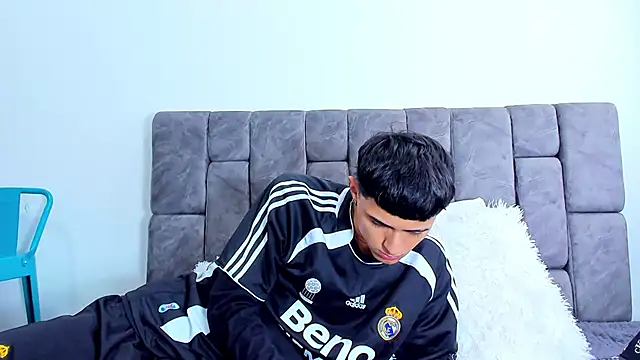 Snapshot of Anthony_carter chatting on November 9, 2025, 2:21 pm Anthony carter online show from November 9, 2025, 2:21 pm