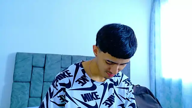 Snapshot of Anthony_carter chatting on October 10, 2025, 1:45 pm Anthony carter online show from October 10, 2025, 1:45 pm