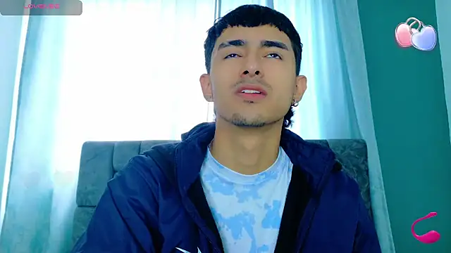 Snapshot of Anthony_carter chatting on November 15, 2025, 2:32 pm Anthony carter online show from November 15, 2025, 2:32 pm