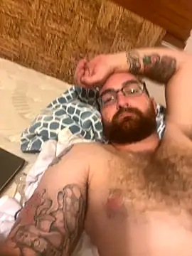 Snapshot of Jwr2316 chatting on October 4, 2025, 3:19 am Jwr2316 online show from October 4, 2025, 3:19 am