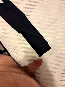 Snapshot of Jwr2316 chatting on October 9, 2025, 9:37 pm Jwr2316 online show from October 9, 2025, 9:37 pm