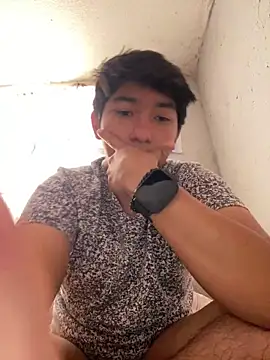 sweet-young12 online show from October 6, 2025, 4:19 pm