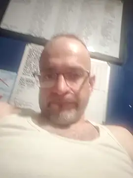 Curious9884 online show from April 15, 2026, 3:27 pm