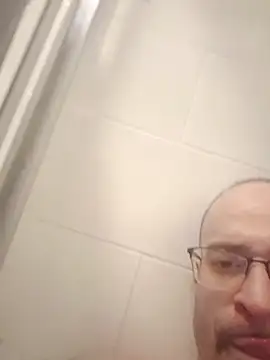 Curious9884 online show from February 6, 2026, 1:51 pm