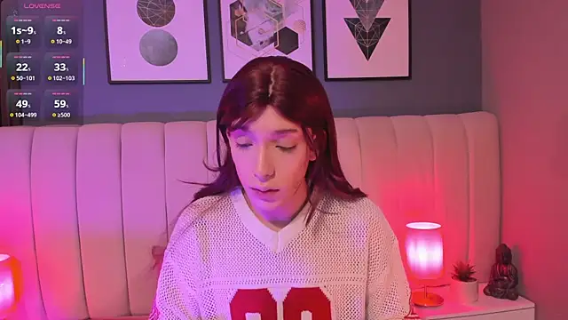 Snapshot of DaimondPink chatting on November 5, 2025, 12:19 pm DaimondPink online show from November 5, 2025, 12:19 pm