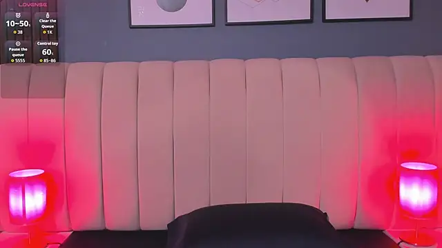 Snapshot of DaimondPink chatting on October 31, 2025, 3:25 am DaimondPink online show from October 31, 2025, 3:25 am