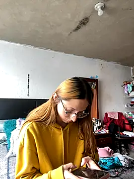 Snapshot of imariahot chatting on November 14, 2025, 1:26 pm imariahot online show from November 14, 2025, 1:26 pm