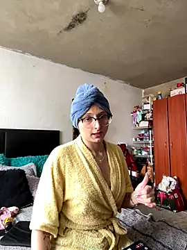 Snapshot of imariahot chatting on October 21, 2025, 3:00 pm imariahot online show from October 21, 2025, 3:00 pm