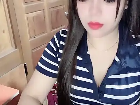 Snapshot of Subita_nice chatting on May 10, 2026, 8:18 am Subita nice online show from May 10, 2026, 8:18 am