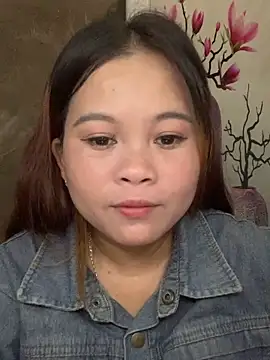 lan-xinh01 online show from October 1, 2025, 6:51 am