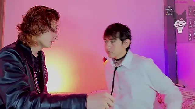 Snapshot of Darcy_and_Stolas chatting on October 10, 2025, 2:34 am Darcy and Stolas online show from October 10, 2025, 2:34 am