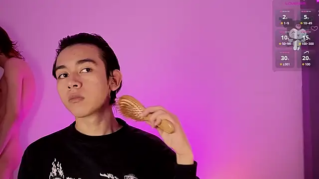 Snapshot of Darcy_and_Stolas chatting on October 15, 2025, 5:17 am Darcy and Stolas online show from October 15, 2025, 5:17 am