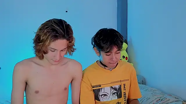 Snapshot of Darcy_and_Stolas chatting on October 18, 2025, 9:17 pm Darcy and Stolas online show from October 18, 2025, 9:17 pm