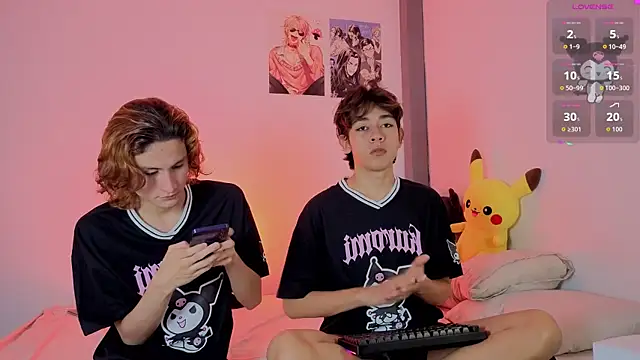 Snapshot of Darcy_and_Stolas chatting on October 21, 2025, 8:41 pm Darcy and Stolas online show from October 21, 2025, 8:41 pm