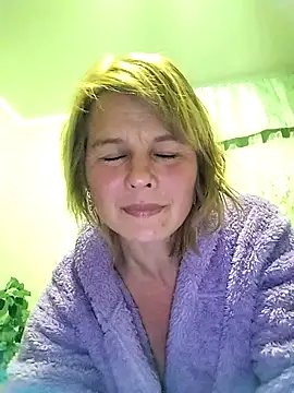 Masha412111 online show from October 1, 2025, 9:07 pm