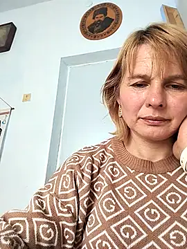Snapshot of Masha412111 chatting on May 14, 2026, 11:29 am Masha412111 online show from May 14, 2026, 11:29 am