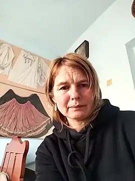 Masha412111 online show from December 1, 2025, 9:43 am