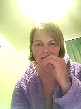 Snapshot of Masha412111 chatting on April 25, 2026, 9:23 pm Masha412111 online show from April 25, 2026, 9:23 pm