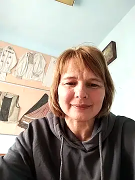 Snapshot of Masha412111 chatting on March 18, 2026, 9:56 am Masha412111 online show from March 18, 2026, 9:56 am