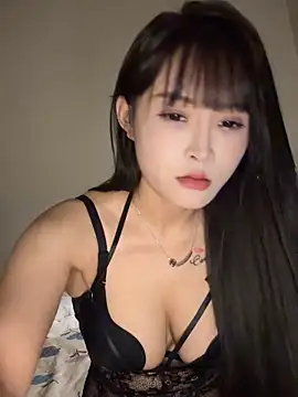 Snapshot of weiweibaby9 chatting on October 5, 2025, 2:19 pm weiweibaby9 online show from October 5, 2025, 2:19 pm