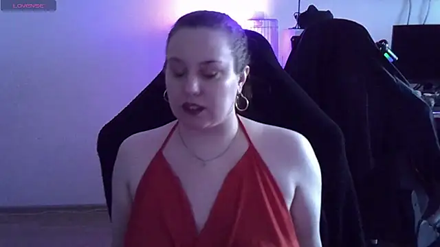 OnikaOrtiz online show from October 1, 2025, 9:36 am
