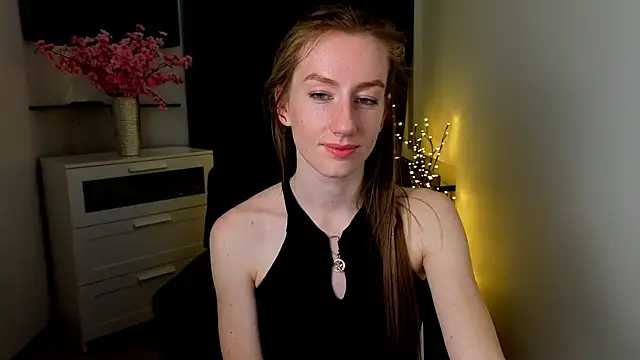 GoldenRose  online show from March 4, 2026, 2:47 pm