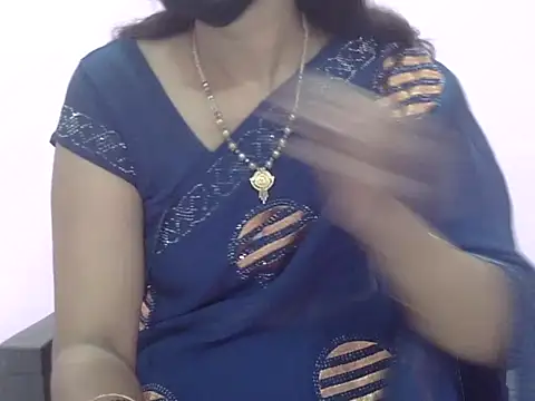 Laila Cute online show from March 28, 2026, 3:07 am