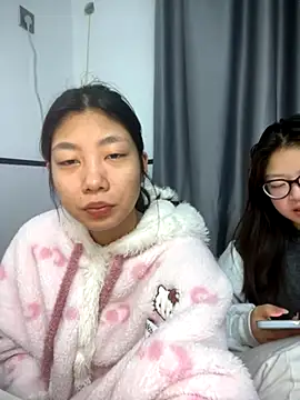 chibaoao66 online show from December 3, 2025, 1:10 pm