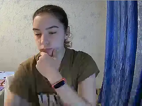 Snapshot of Ali_Kisa chatting on October 15, 2025, 5:10 pm Ali Kisa online show from October 15, 2025, 5:10 pm