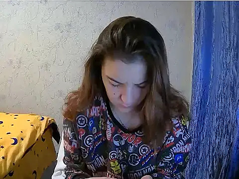 Snapshot of Ali_Kisa chatting on November 4, 2025, 2:32 pm Ali Kisa online show from November 4, 2025, 2:32 pm