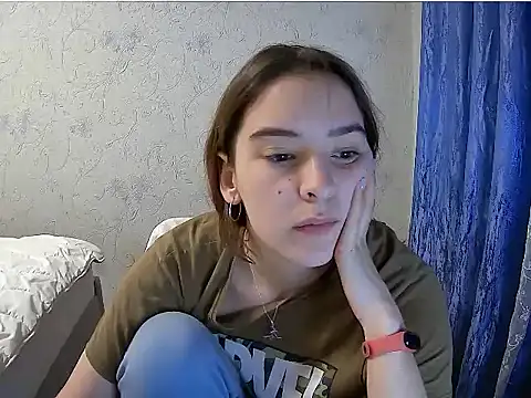 Snapshot of Ali_Kisa chatting on October 14, 2025, 2:28 pm Ali Kisa online show from October 14, 2025, 2:28 pm