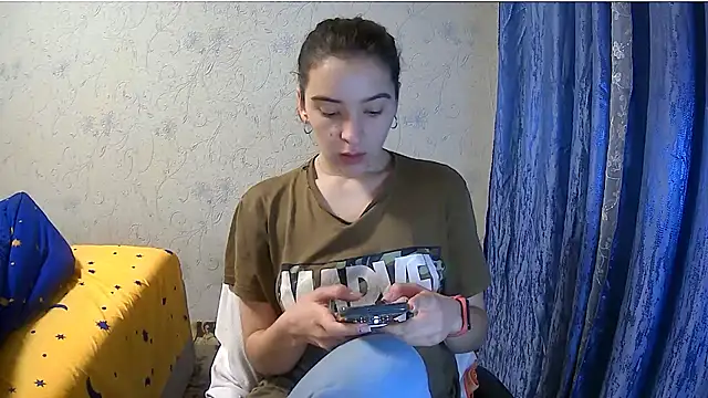 Snapshot of Ali_Kisa chatting on October 25, 2025, 6:52 pm Ali Kisa online show from October 25, 2025, 6:52 pm