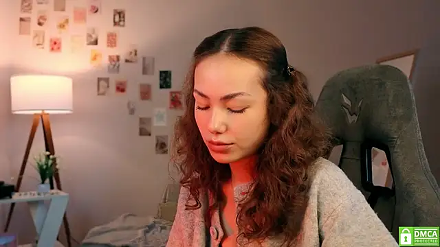 Snapshot of branchwithflowerss chatting on November 16, 2025, 6:07 am branchwithflowerss online show from November 16, 2025, 6:07 am