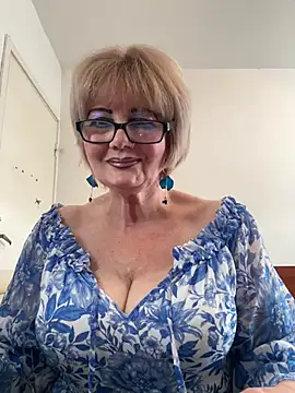 BoloshkaBlonda online show from June 7, 2026, 1:38 pm