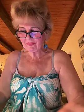 BoloshkaBlonda online show from February 19, 2026, 7:22 pm