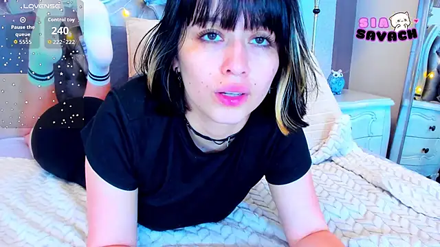 Snapshot of SiaSavach chatting on October 15, 2025, 7:44 pm SiaSavach online show from October 15, 2025, 7:44 pm