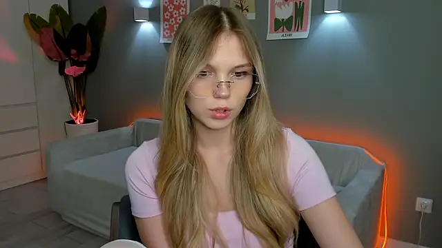 linakorvin online show from November 27, 2025, 1:11 pm