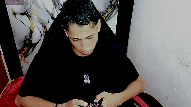 Im david02 online show from February 4, 2026, 12:55 pm