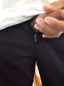 Snapshot of flakito1530 chatting on October 18, 2025, 7:49 pm flakito1530 online show from October 18, 2025, 7:49 pm