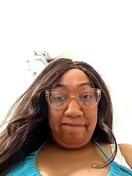 Snapshot of Adri-x chatting on October 20, 2025, 6:08 pm Adri-x online show from October 20, 2025, 6:08 pm