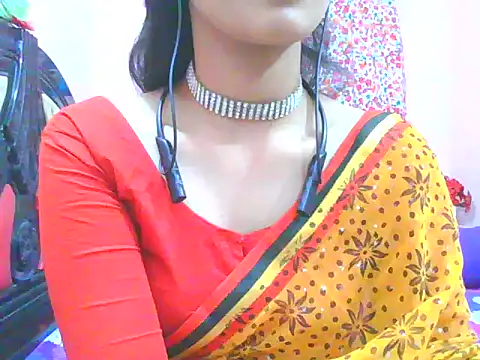 night queeen7 online show from December 3, 2025, 7:35 pm