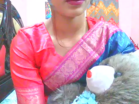 night queeen7 online show from December 17, 2025, 7:30 pm