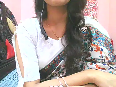 night queeen7 online show from November 14, 2025, 7:06 pm