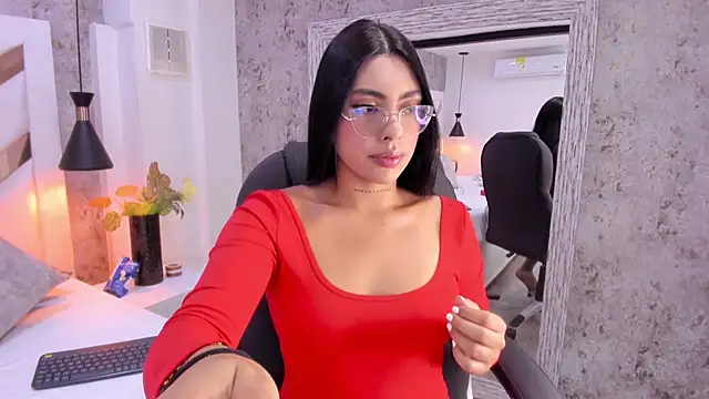 Snapshot of Vanessa_Rain_ chatting on January 13, 2026, 7:40 pm Vanessa Rain online show from January 13, 2026, 7:40 pm